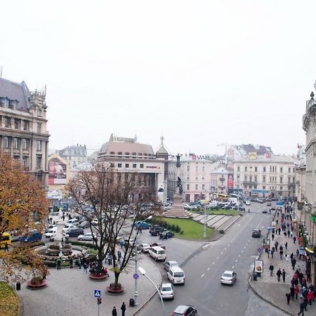 Apartment On Lychakivska 6-A Lviv Buitenkant foto